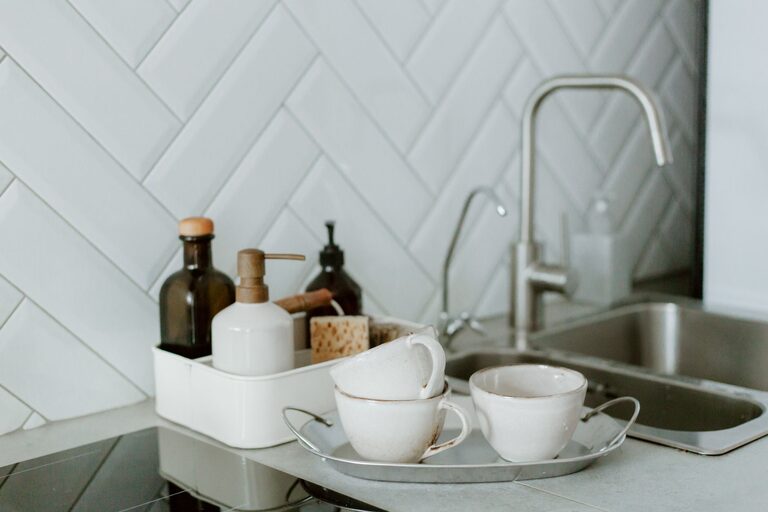 How to Make Your Kitchen Counters Clutter-Free: Practical Tips for a Tidy Space